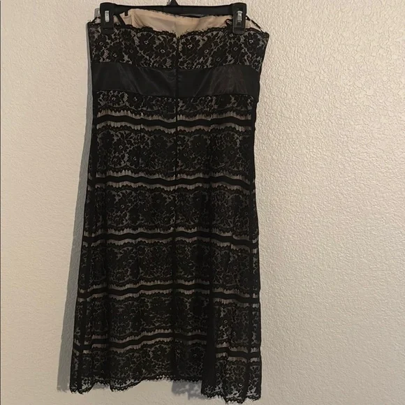 Chic Black Lace Strapless Dress - Picture 3 of 4
